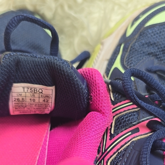 Asics Athletic Shoes Blue and Pink with Breathable Mesh - Picture 8 of 8